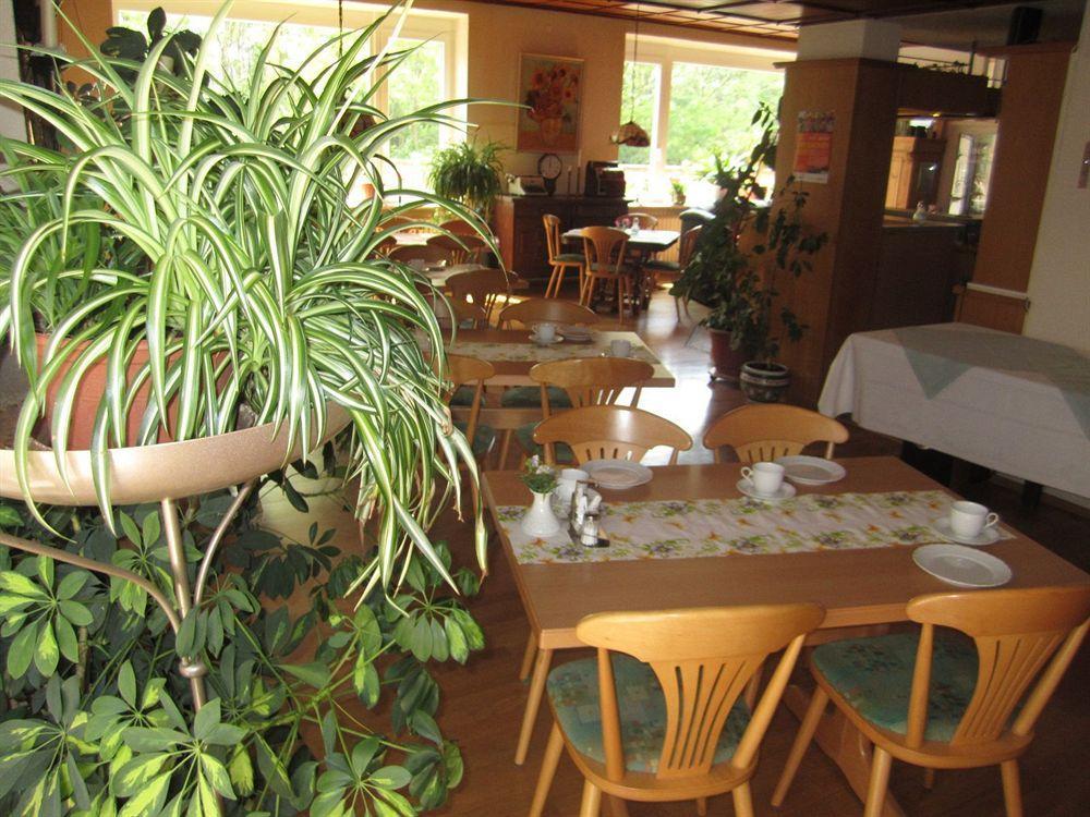 Hotel Faehrhaus Saarbrücken Zewnętrze zdjęcie