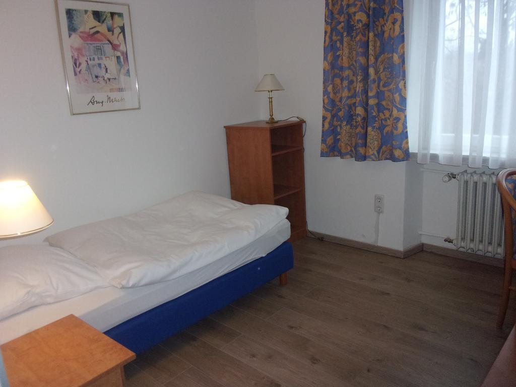 Hotel Faehrhaus Saarbrücken Pokój zdjęcie