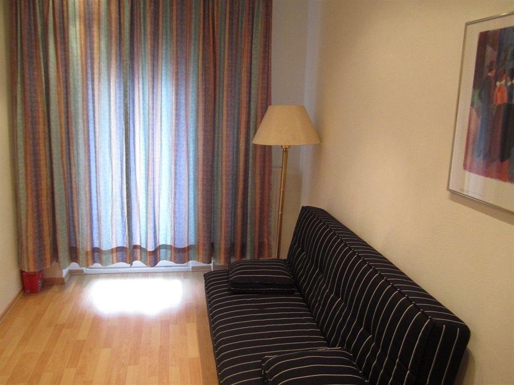 Hotel Faehrhaus Saarbrücken Zewnętrze zdjęcie