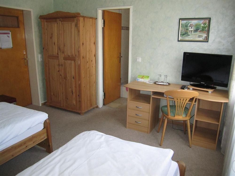 Hotel Faehrhaus Saarbrücken Zewnętrze zdjęcie